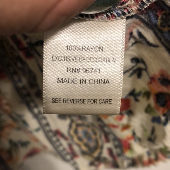 Women’s Off Shoulder Multicolor Flower Blouse - Picture 3 of 3